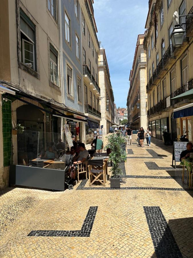 The Traditional Arts Memoir, Downtown Flat With Balcony And Comfort Lisboa Extérieur photo