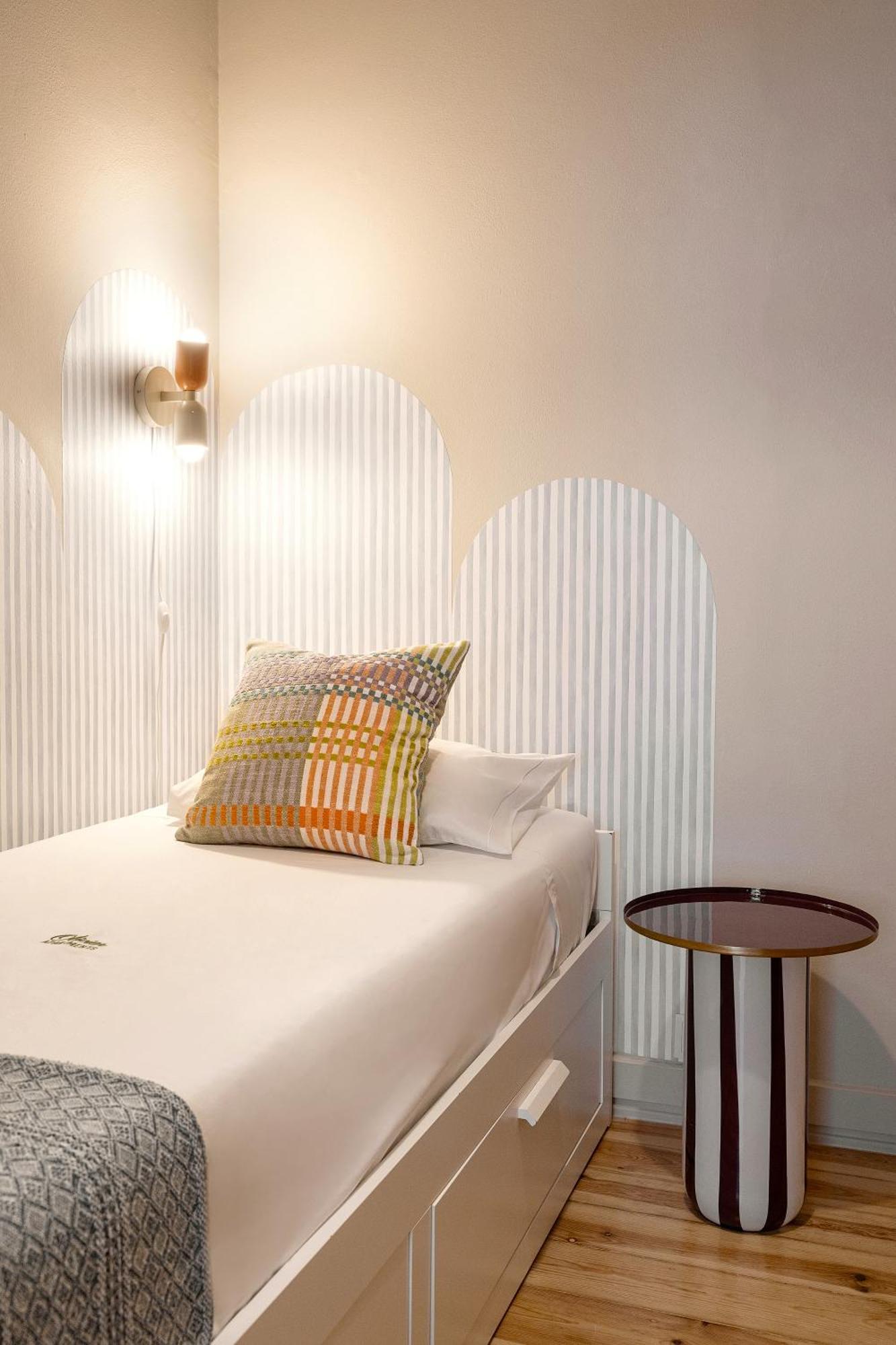 The Traditional Arts Memoir, Downtown Flat With Balcony And Comfort Lisboa Extérieur photo